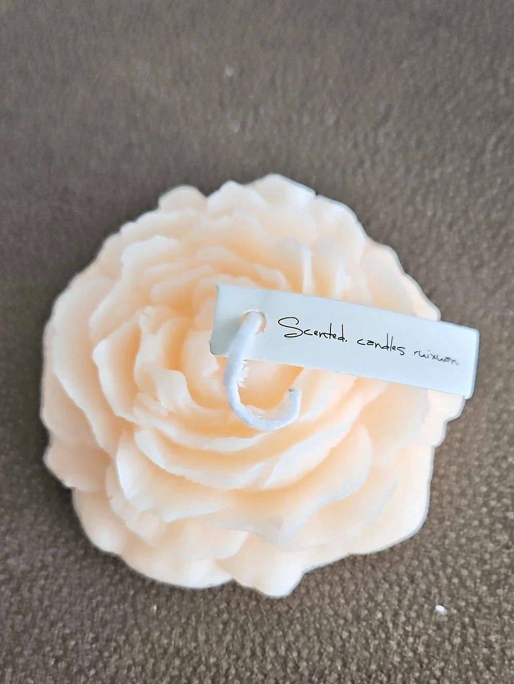 Scented candle room Flower Scented Candle in White NWT